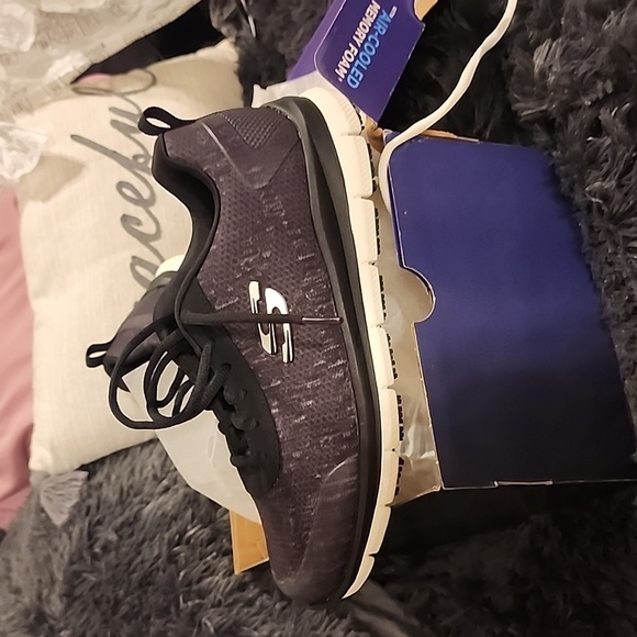 COPY - Sketches Health Care Pro Sr - Picture 5 of 8